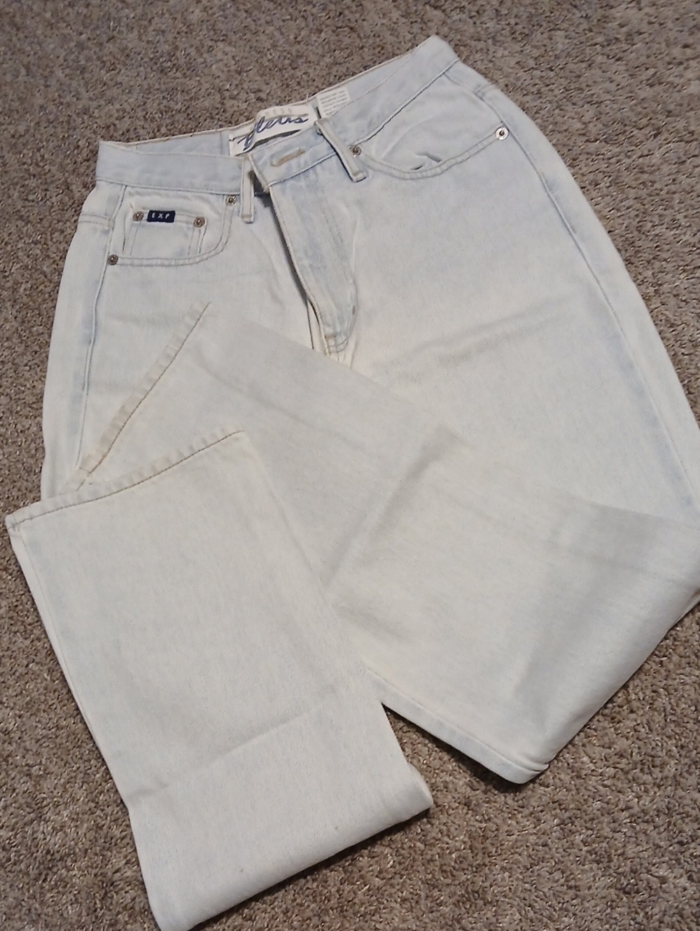Express Bleus Light Wash Jeans Size 1/2 R